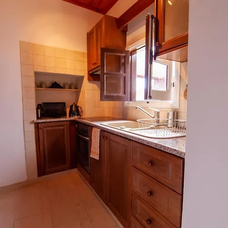 Vingt-deux 22 Tatil Evi *