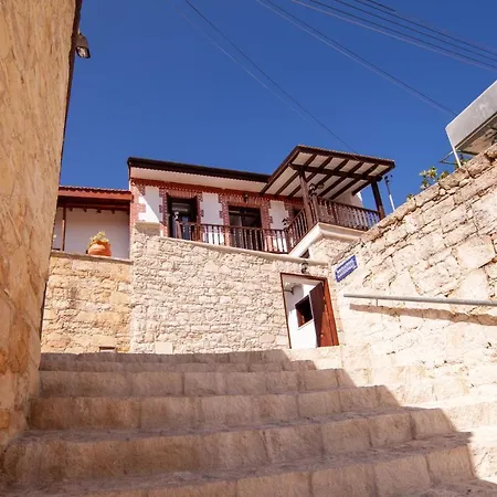 Vingt-deux 22 * Vouni