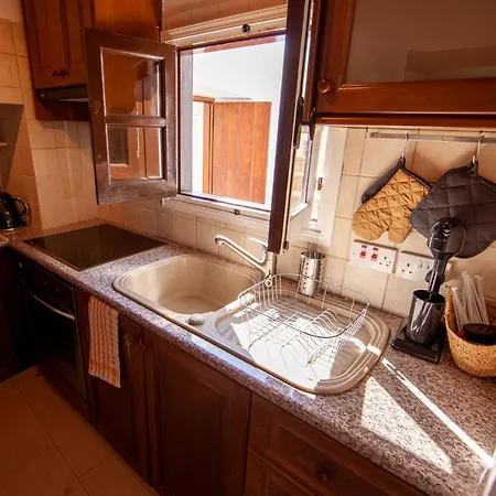 Vingt-deux 22 Holiday home Vouni